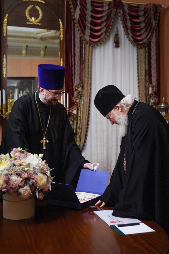 Святейший Патриарх Кирилл встретился с председателем правления «Круга добра» Александром Ткаченко